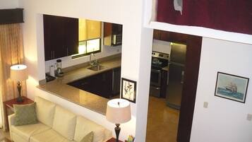 Deluxe Villa, Garden View | Living room | LED TV