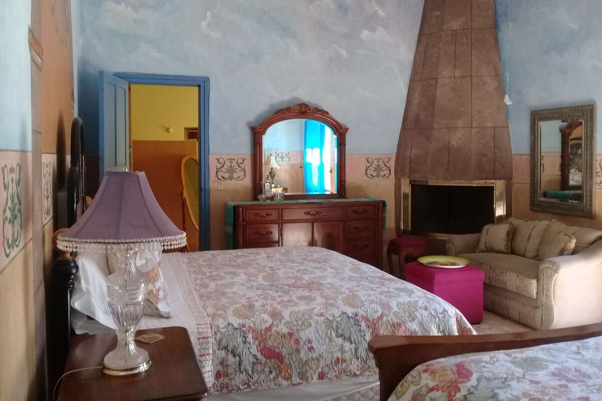 Executive Suite, Multiple Beds, Pool View | Premium bedding, individually decorated, individually furnished