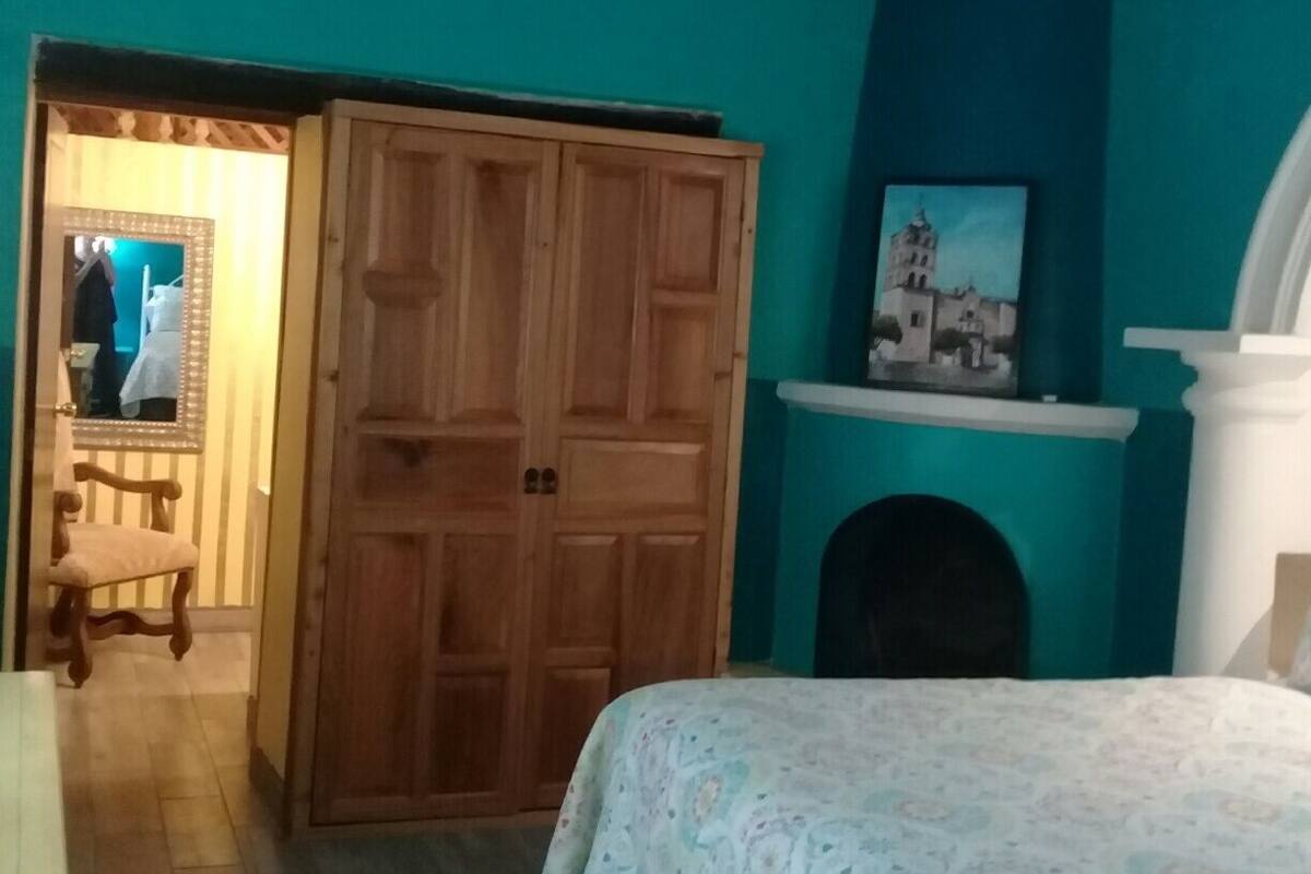 Premier Suite, 2 Queen Beds, Pool View