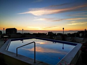 Outdoor pool - Isla Cuale 2 bedroom (Puerto Vallarta)