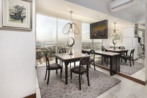 Gallery Apartment 16th Floor | Restauration dans la chambre