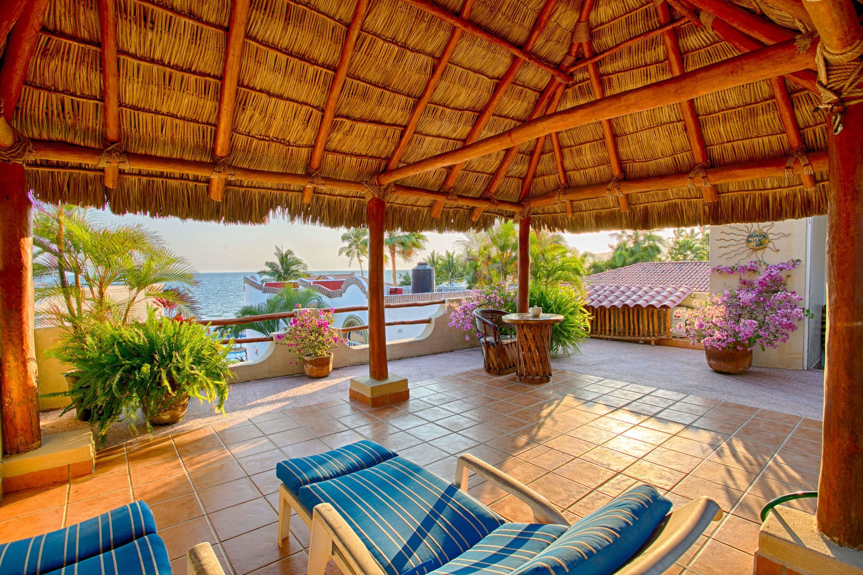 House, 3 Bedrooms | Terrace/patio