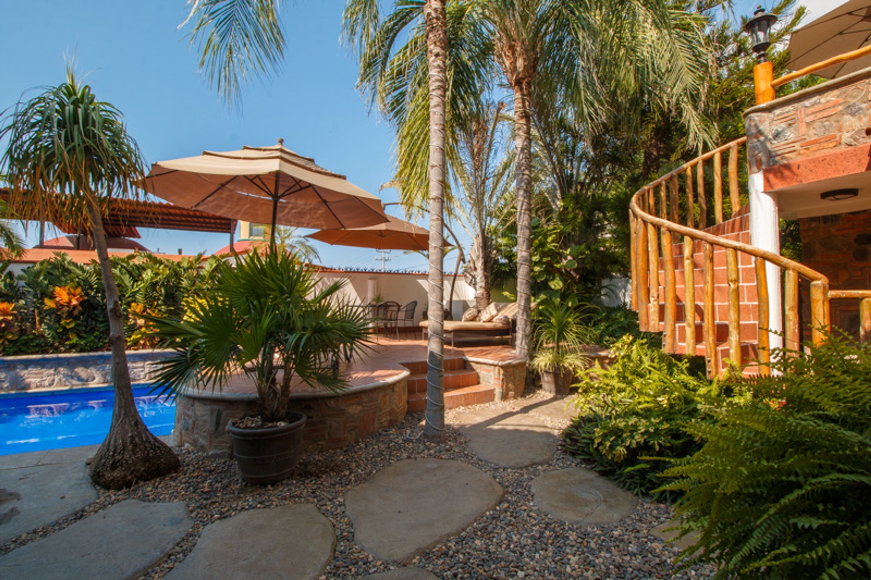 House, 4 Bedrooms | Terrace/patio