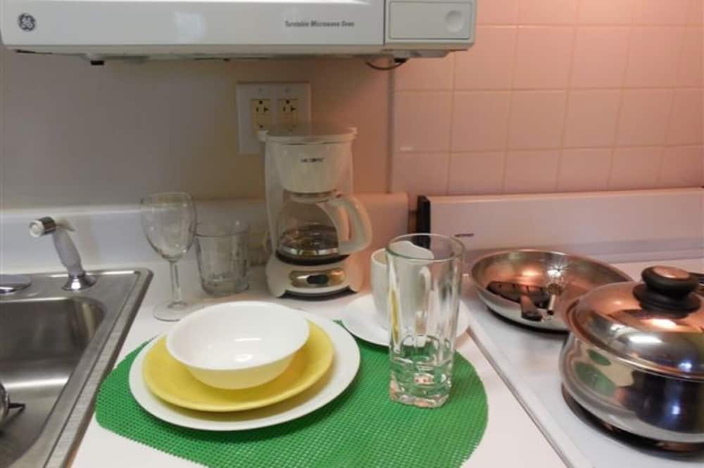 Affordable Suites Shelby