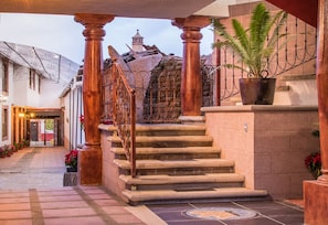 Staircase - Hotel Posada el Fuerte San Miguel (Patzcuaro)