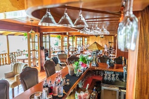 Breakfast, lunch and dinner served - Hotel Belmar (Monteverde)