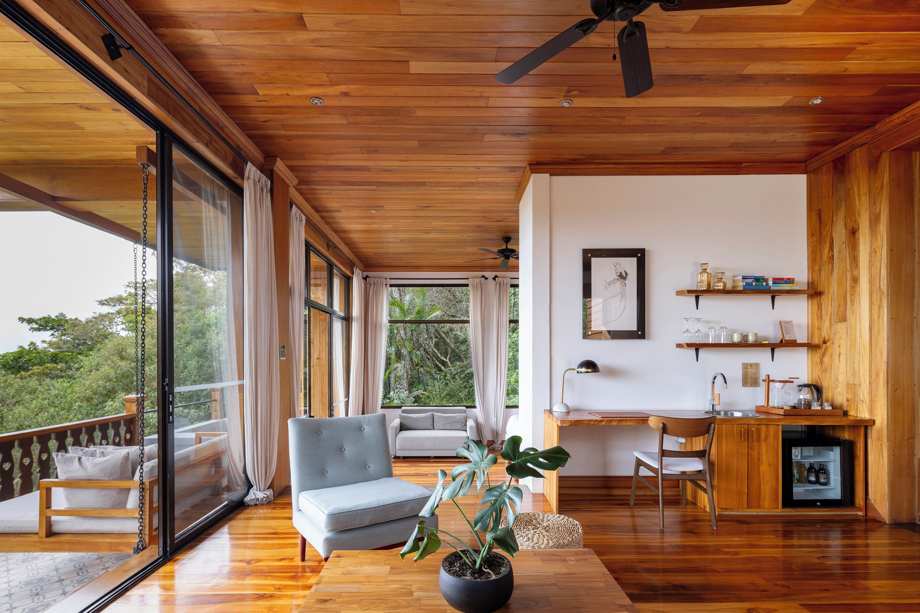 nicoya suite | living area