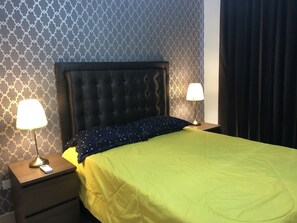 Family Apartment, River View | 3 bedrooms, blackout drapes, free WiFi