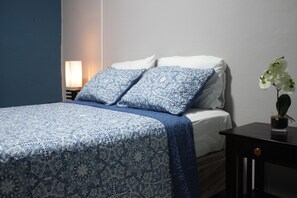 3 bedrooms, desk, free WiFi, bed sheets