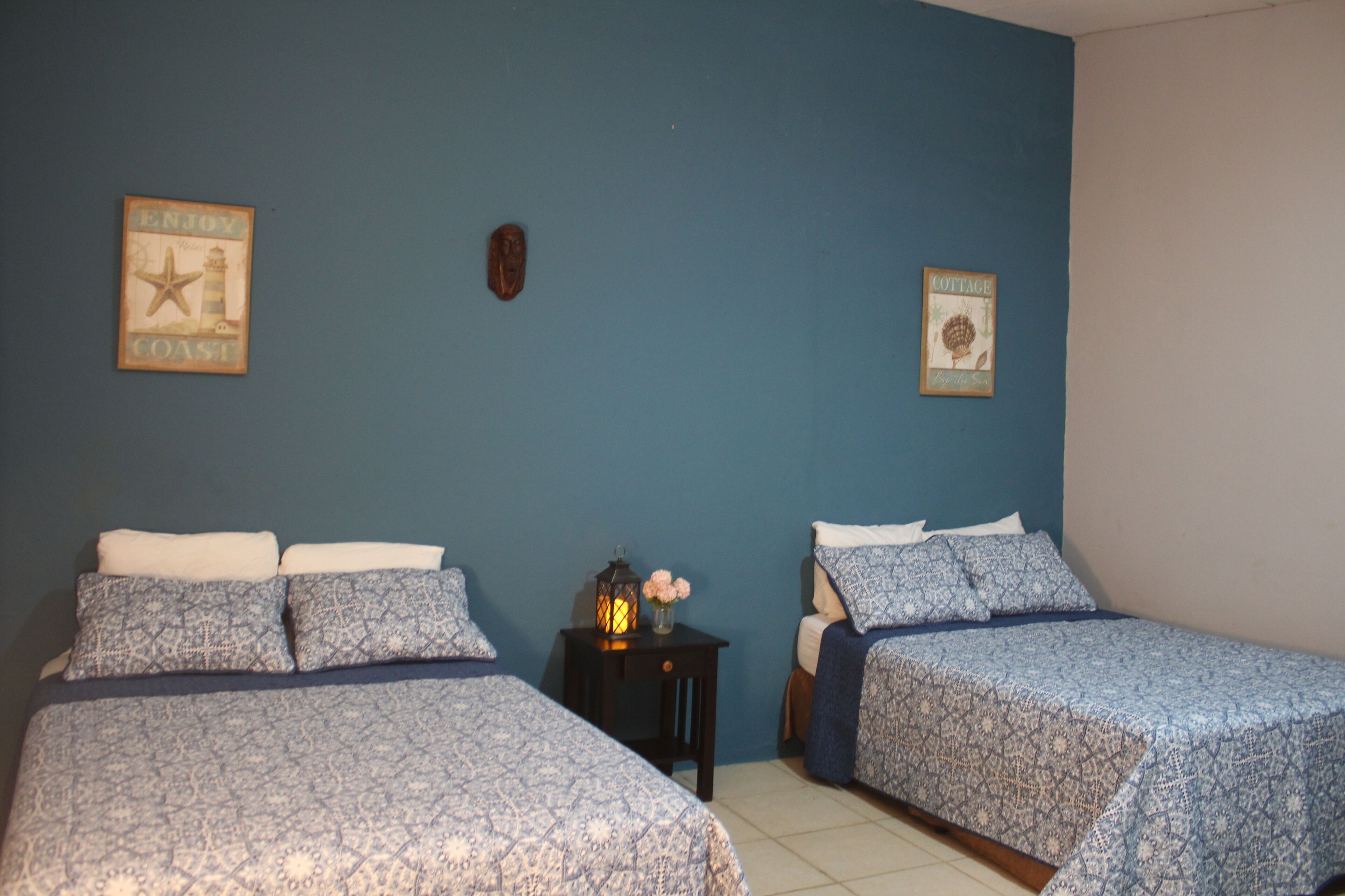 3 chambres, bureau, Wi-Fi gratuit, draps fournis