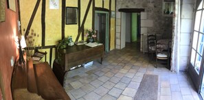 Interior - Large family house for young and old in great calm in South Touraine (Cussay)