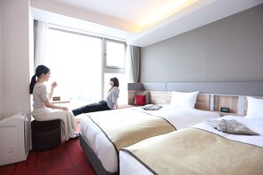 Phòng 2 giường đơn Premium | Bàn, màn/rèm cản sáng, truy cập Internet không dây miễn phí 