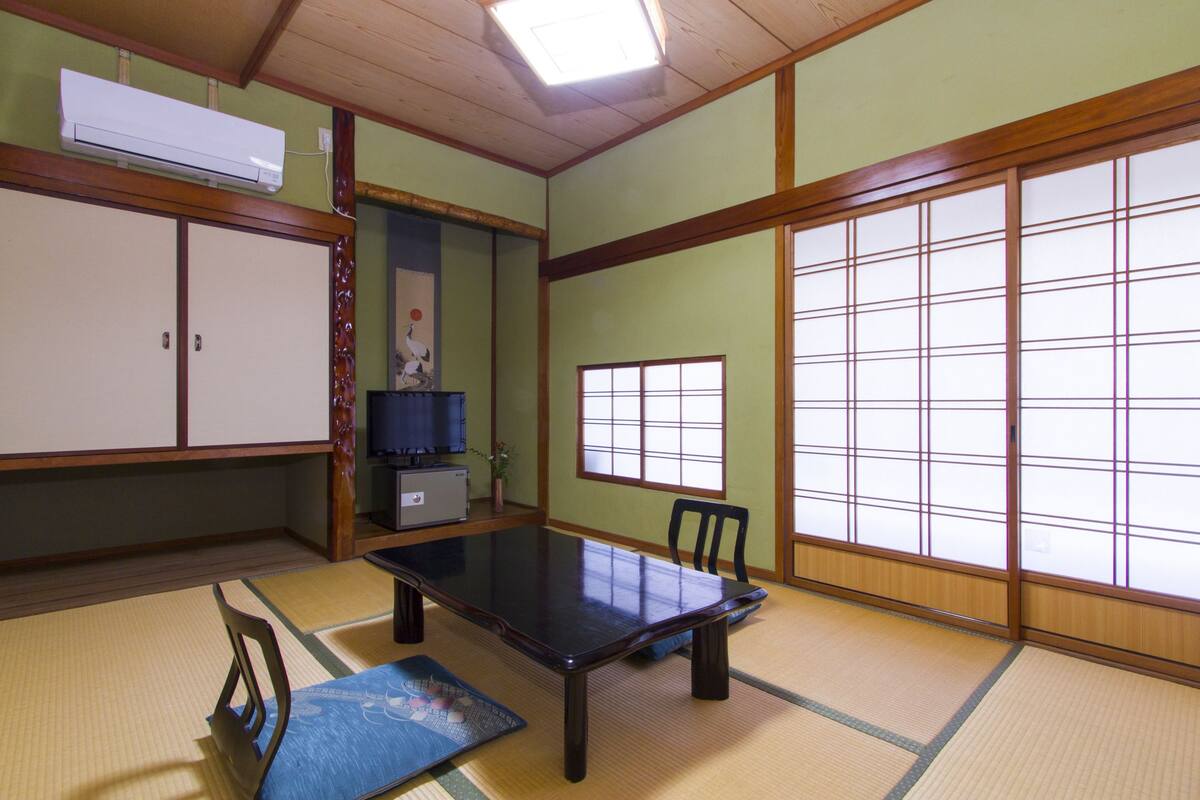 Chambre traditionnelle (Japanese Style for 2 Guests) | Coffre-fort, système d’insonorisation, accès au Wi-Fi (inclus)