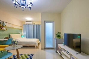Double Room | Desk, free WiFi, bed sheets - Shenzhen Maiya Apartment (Shenzhen)
