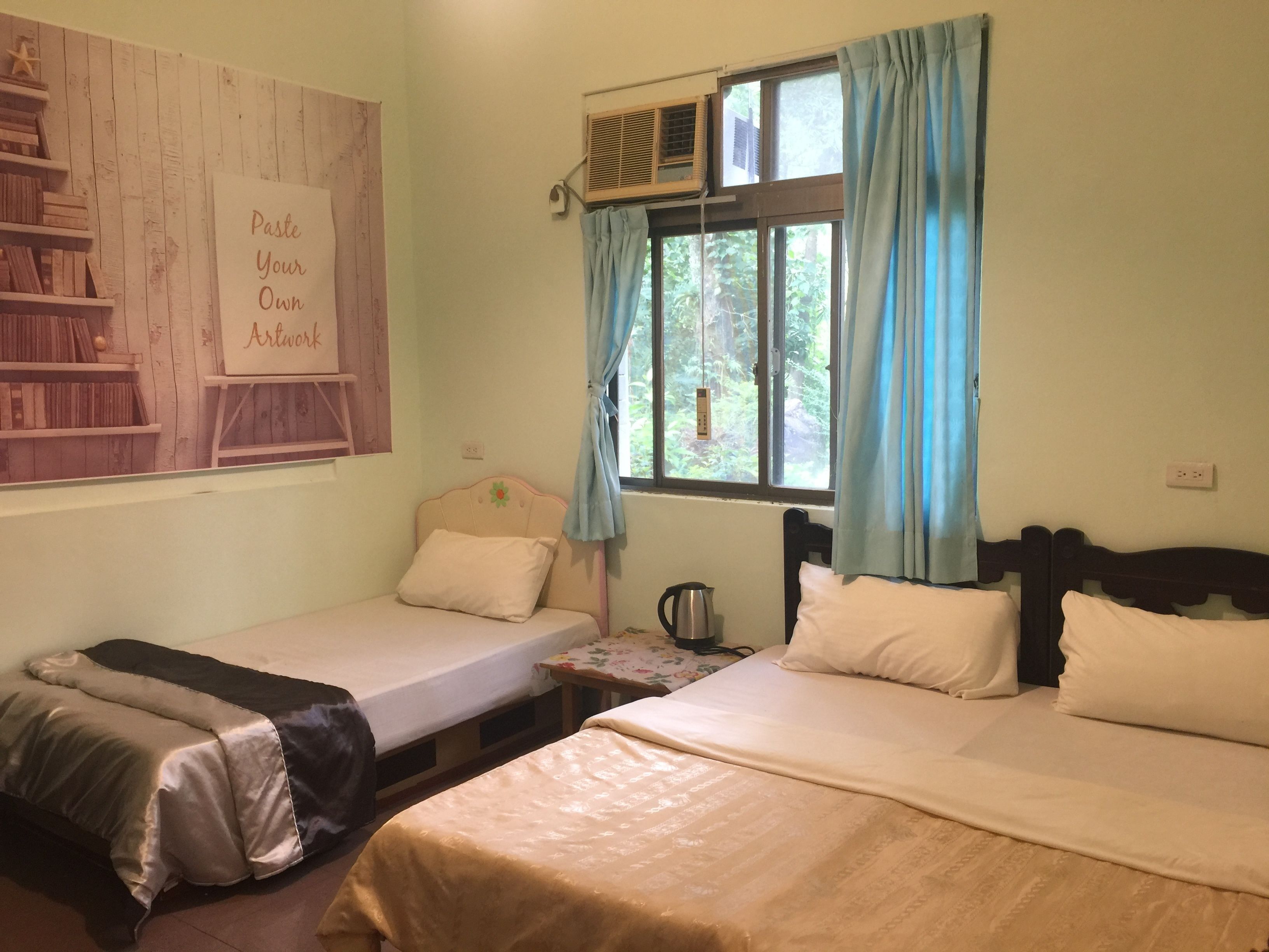 三人房 | 書桌、隔音