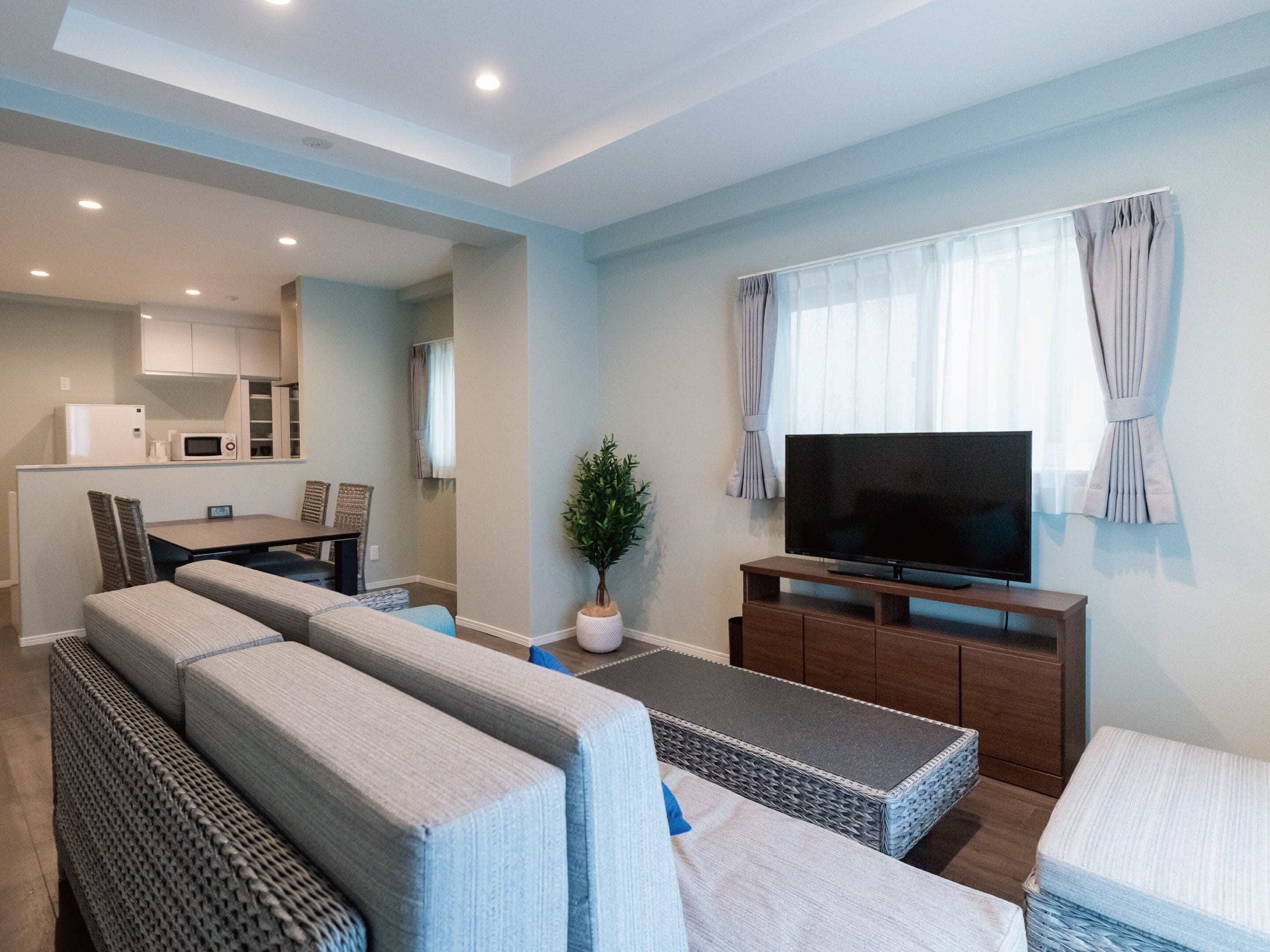 Suíte standard, para não fumantes | Edredons de pluma, individualmente decorados, individualmente mobiliados
