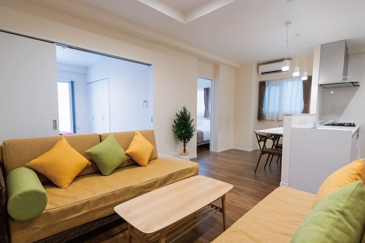 Moon Suite Condo, Non Smoking | Down duvets, individually decorated, individually furnished, free WiFi