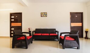 Reception - Itsy Hotels Riyas Grand (Tirupati)