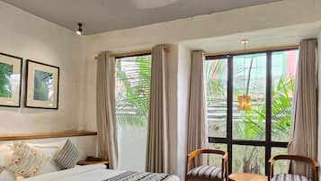 Deluxe Room, 1 Double Bed, Garden View