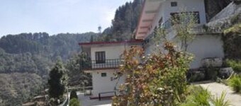 Hotel Garden Cottage & Resort Dhanaulti