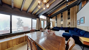 Condo, 4 Bedrooms | Dining