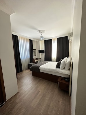 Desk, free WiFi, bed sheets - Cetinler Hotel (Demirköy)
