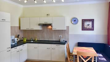 Classic Apartment, 2 Bedrooms | Private kitchen | Fridge, microwave, stovetop, toaster