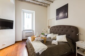 3 Schlafzimmer, Schreibtisch, laptopgeeigneter Arbeitsplatz