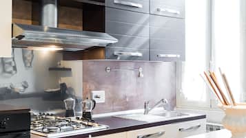 A World Aparts - Frattina Royal (Via del Gambero 30) | Cozinha privada | Talheres/pratos/utensílios de cozinha