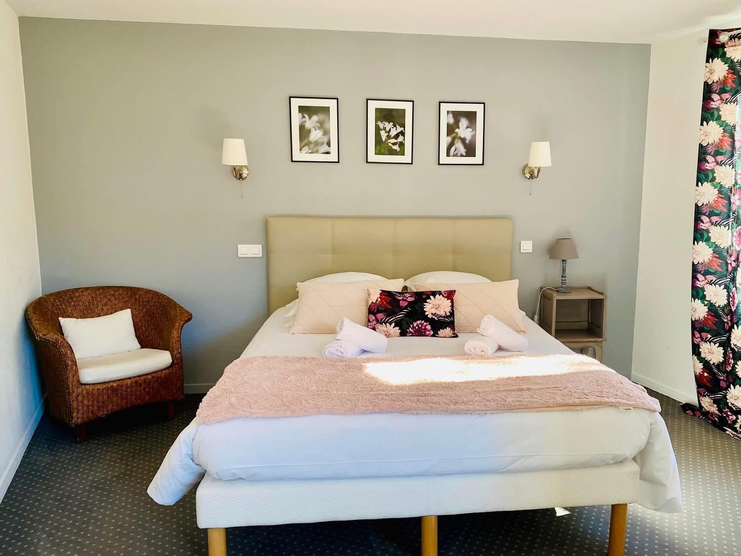 double room | desk, blackout curtains, soundproofing, iron/ironing board