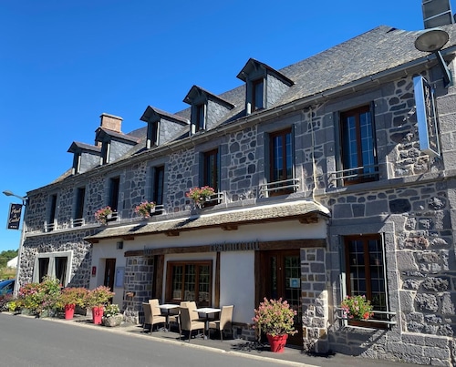 Hotel Restaurant Du Plomb du Cantal