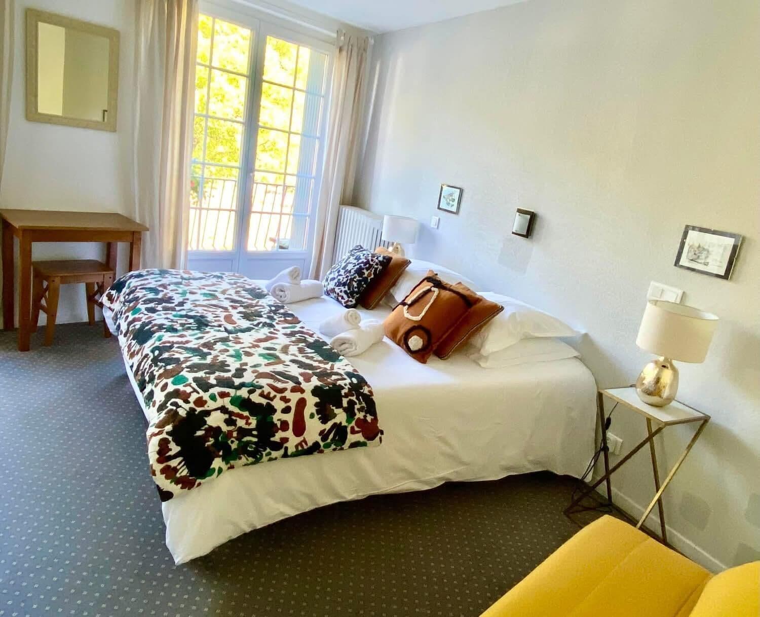 double room | desk, blackout curtains, soundproofing, iron/ironing board