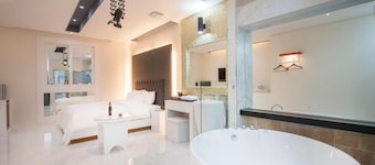 Samho Hotel