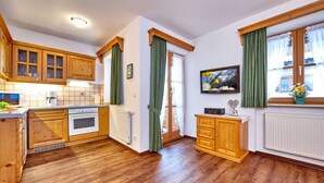 Private kitchen - Gästehaus Anneliese (Wallgau)