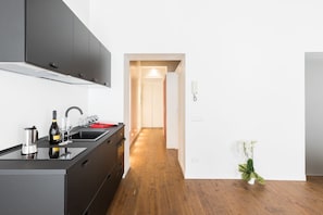 Apartment, 1 Bedroom | Private kitchen