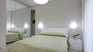 Classic-Studio (Praga Amsterdam) | Zimmersafe, Schreibtisch, Verdunkelungsvorhänge, schallisolierte Zimmer