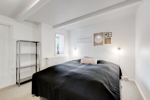 Basic Apartment, 3 Bedrooms (8 persons) | Free WiFi - Adventure Park Apartments (Ringkobing)