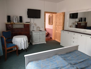Apartamento | Berços (sobretaxa), camas extras/dobráveis (sobretaxa)