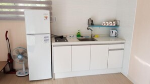 Private kitchenette - Yumyeongsan Healing Camp - Campsite (Gapyeong)