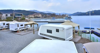 Poseidon Caravan - Campsite