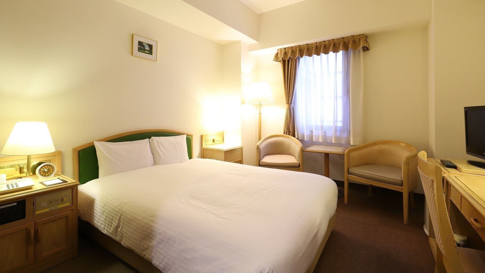 Desk, blackout curtains, iron/ironing board, free WiFi
