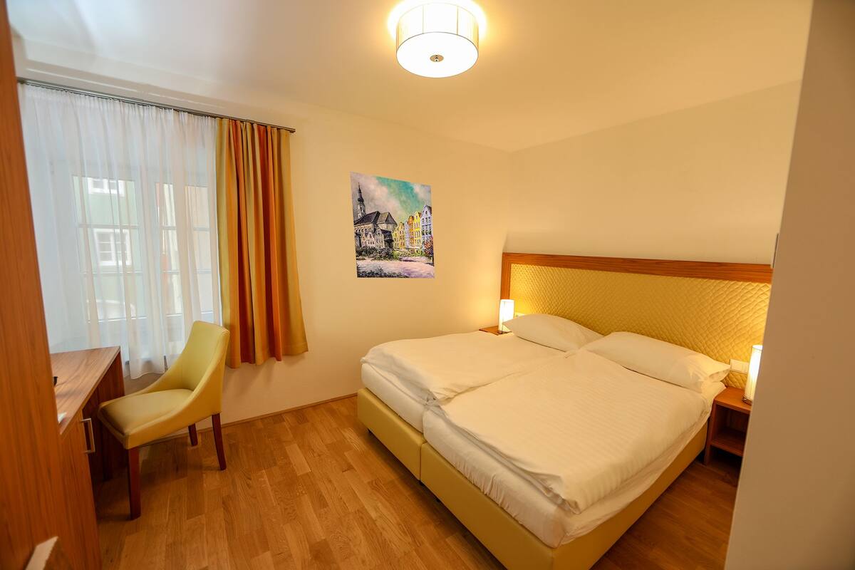 Standard Twin Room | Soundproofing, WiFi (free)
