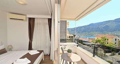 Casa Nuova