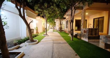Khumphyazaw Resort