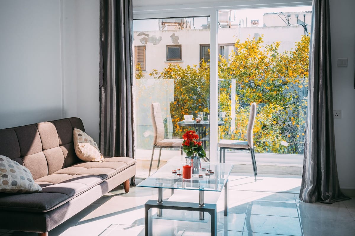 Departamento superior | Escritorio, wifi gratis y ropa de cama