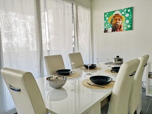Design Penthouse, 1 Double Bed with Sofa bed, City View | Living area | TV - Art Basel - Guesthouse Basel (Basel)