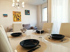 Design Penthouse, 1 Double Bed with Sofa bed, City View | Living area | TV - Art Basel - Guesthouse Basel (Basel)