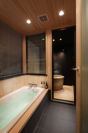 Ensemble douche/baignoire, baignoire relaxante profonde