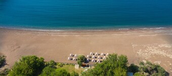 Eden Bungalows and Beach