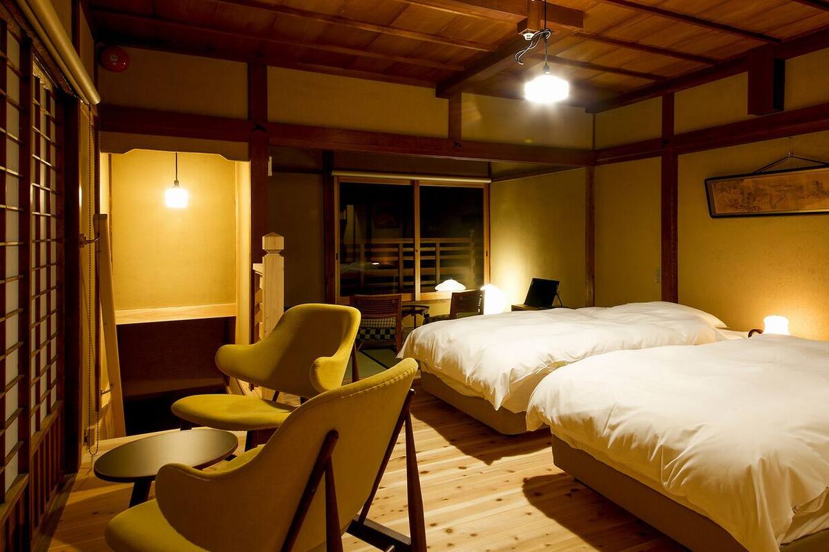 In-room safe, blackout drapes, WiFi (free), bed sheets